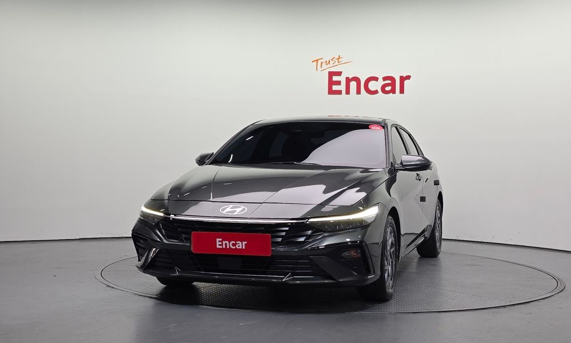 Hyundai AVANTE 2025
