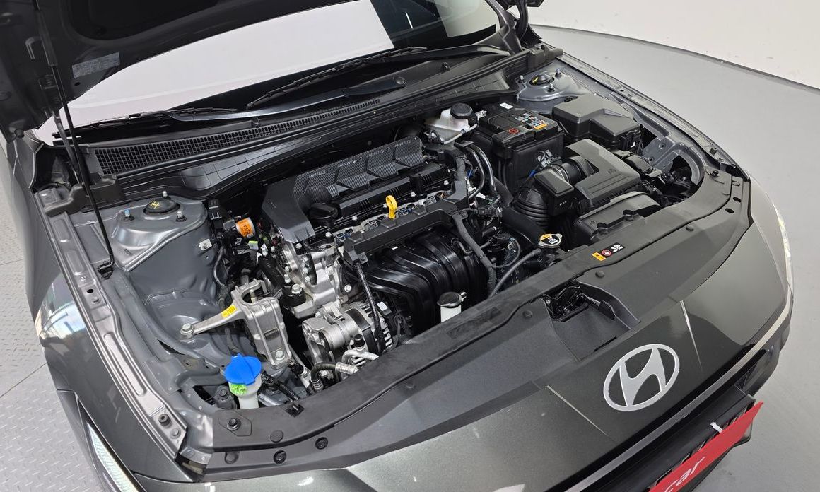 Hyundai AVANTE 2025