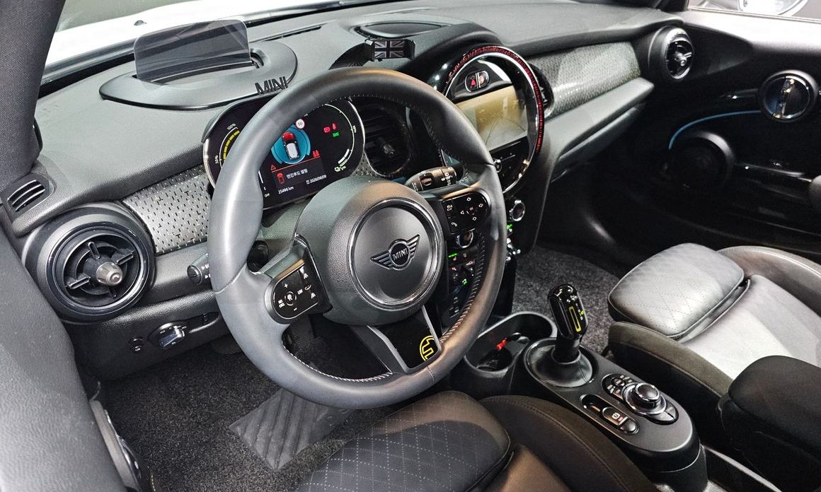 Mini Cooper 2024