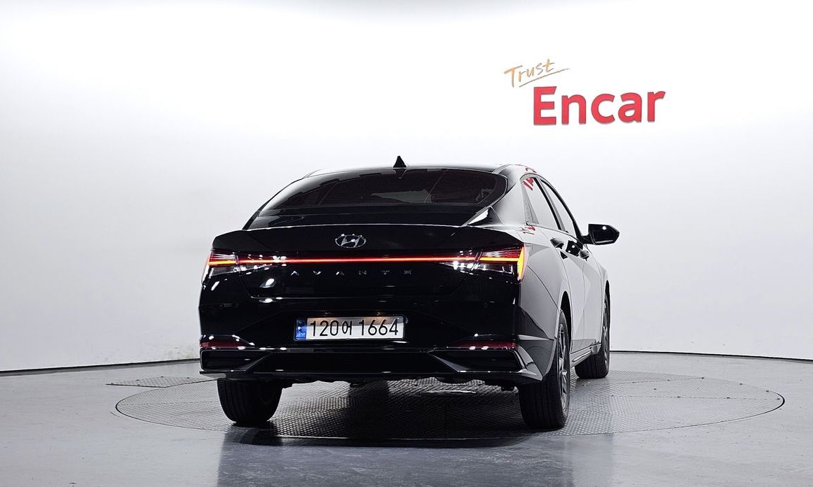 Hyundai AVANTE 2023