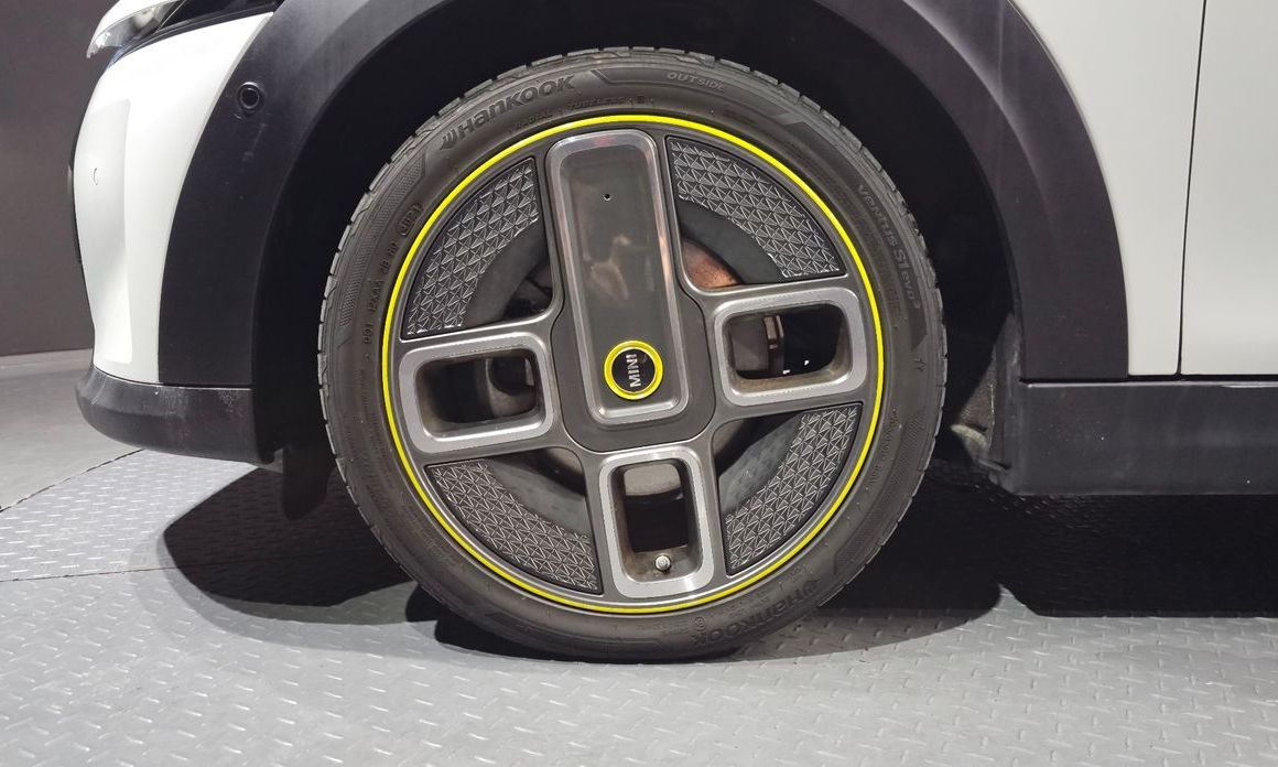 Mini Cooper 2024