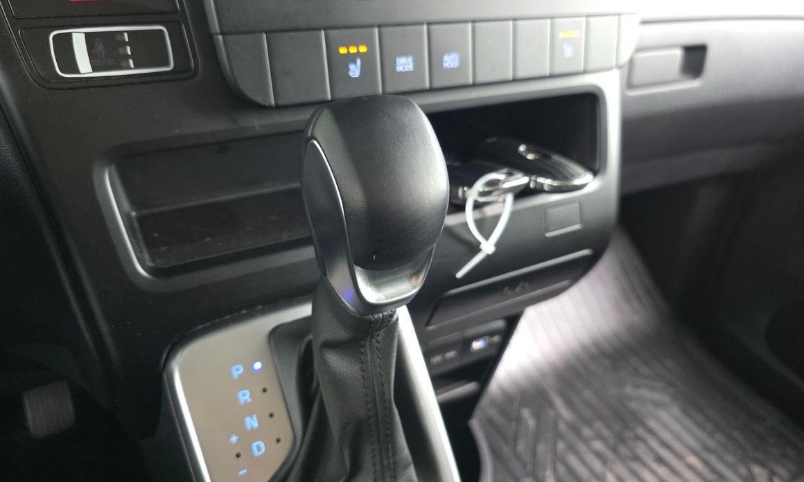 Hyundai Staria 2022