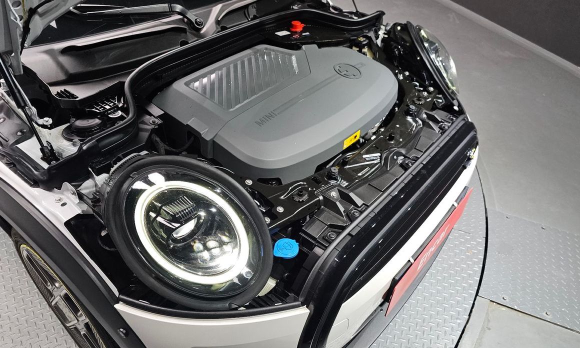 Mini Cooper 2024