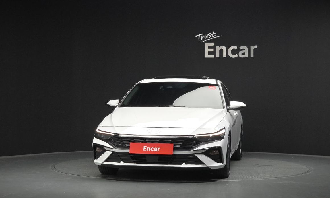 Hyundai AVANTE 2024