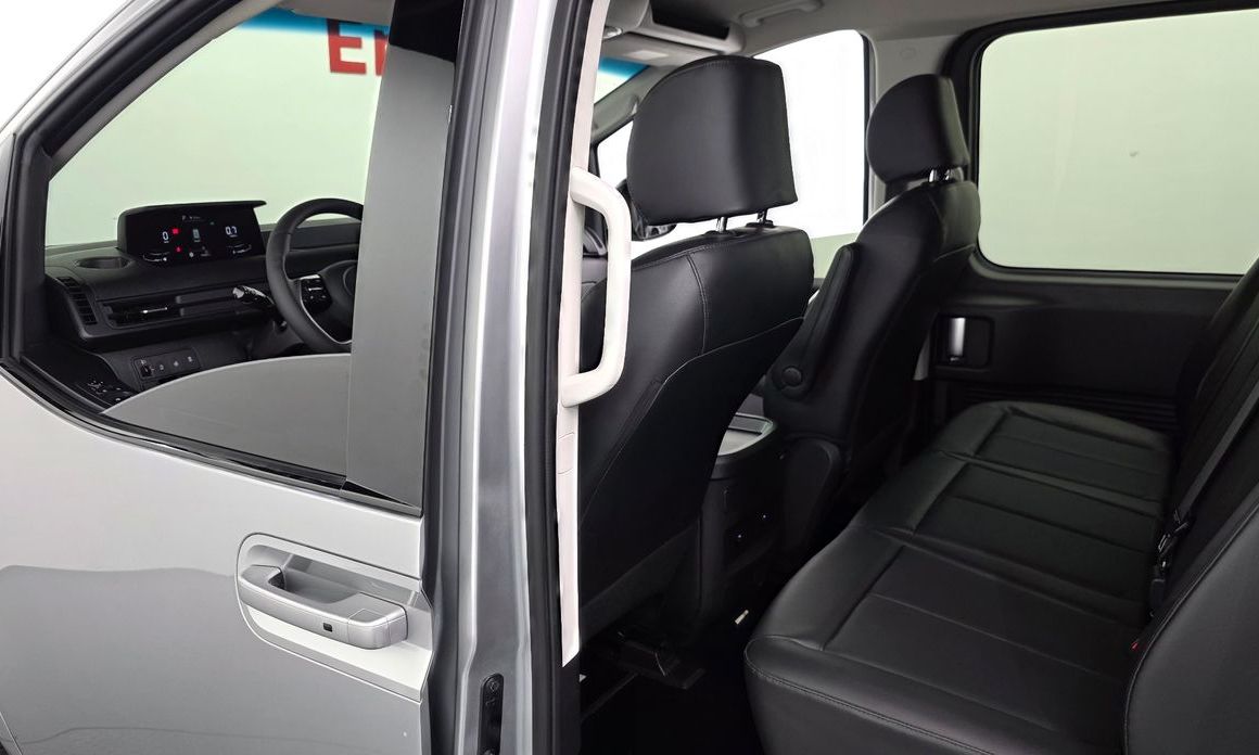 Hyundai Staria 2022