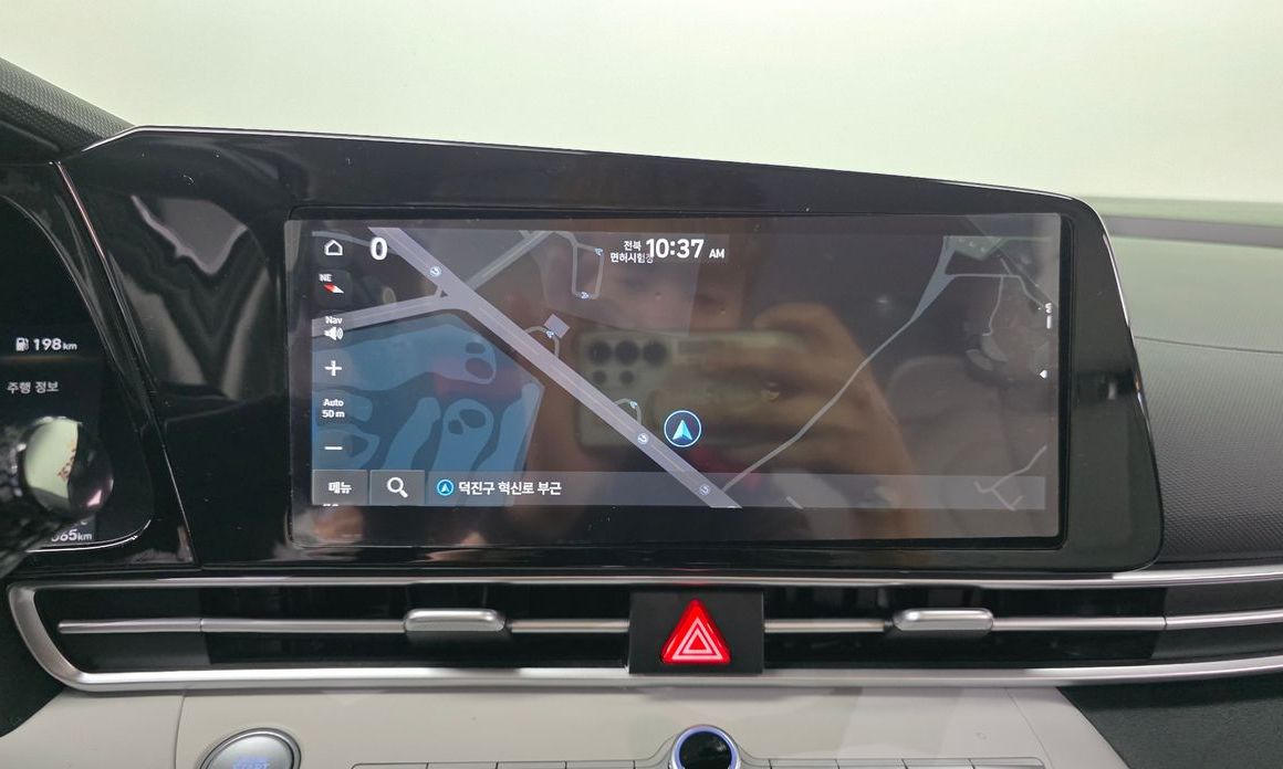Hyundai AVANTE 2022