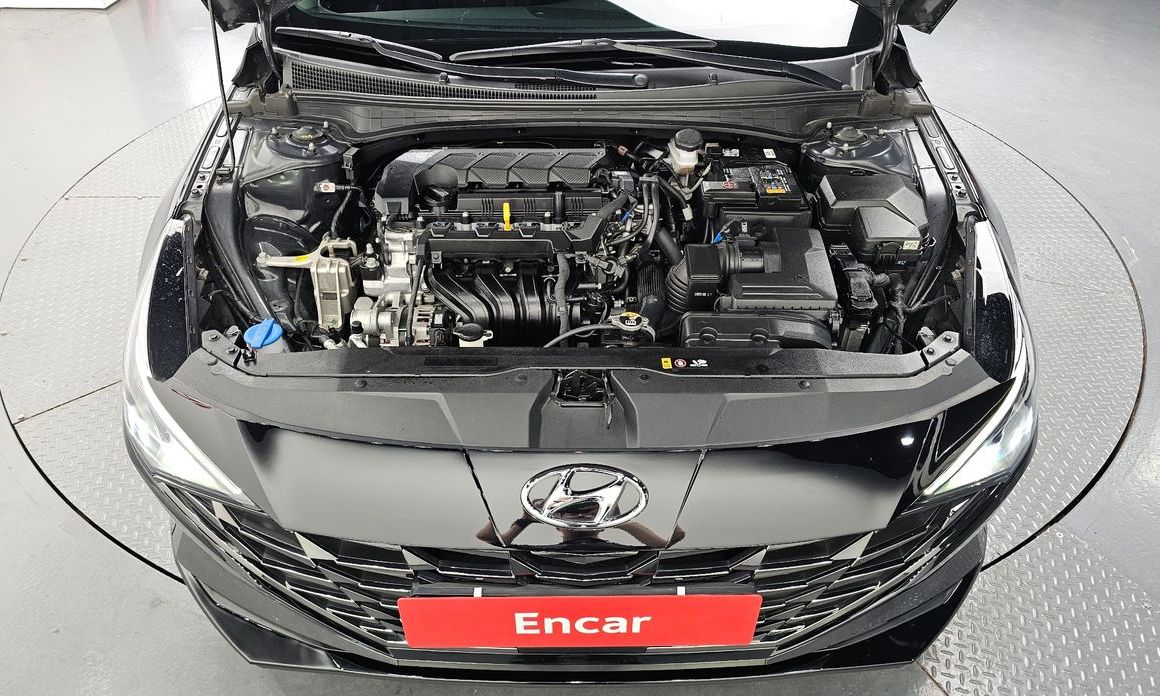 Hyundai AVANTE 2023