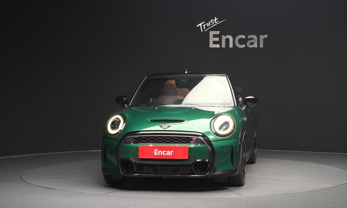 Mini Cooper Convertible 2022