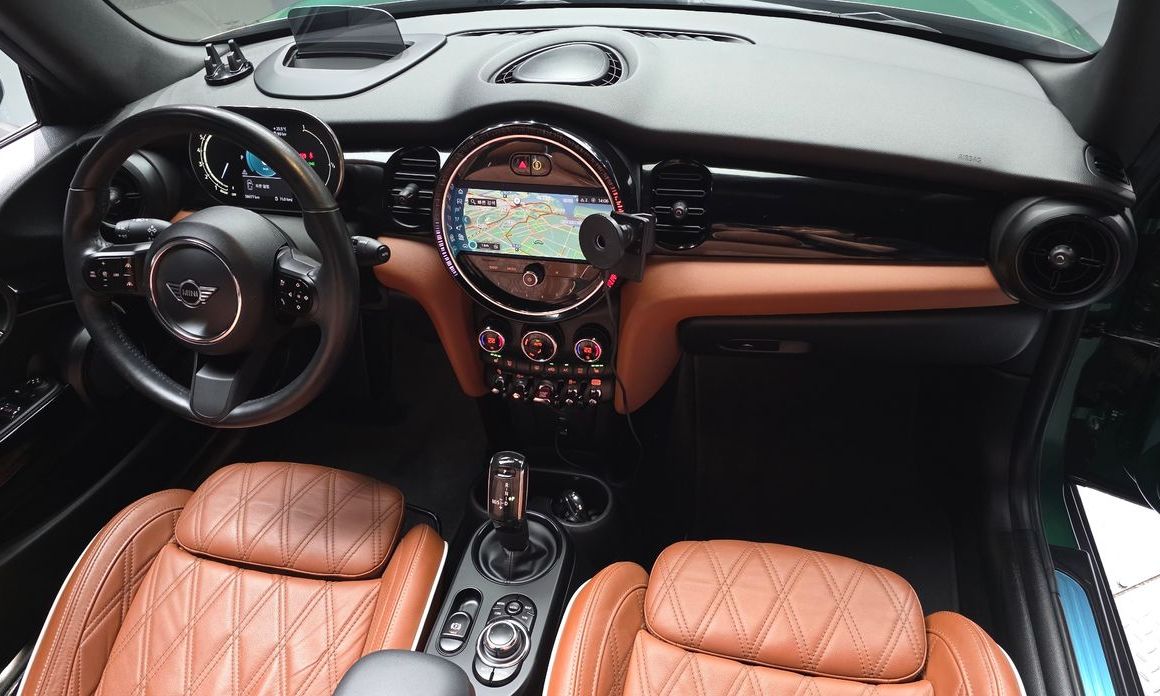 Mini Cooper Convertible 2022