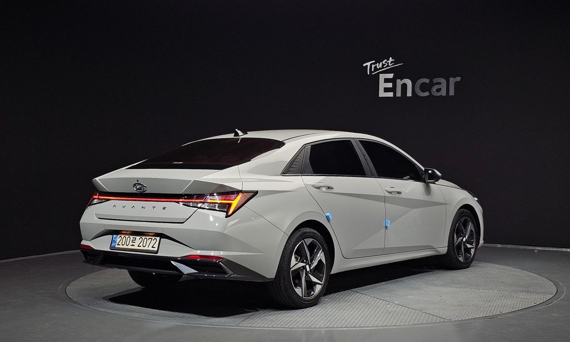 Hyundai AVANTE 2023
