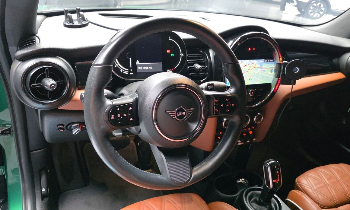 Mini Cooper Convertible 2022