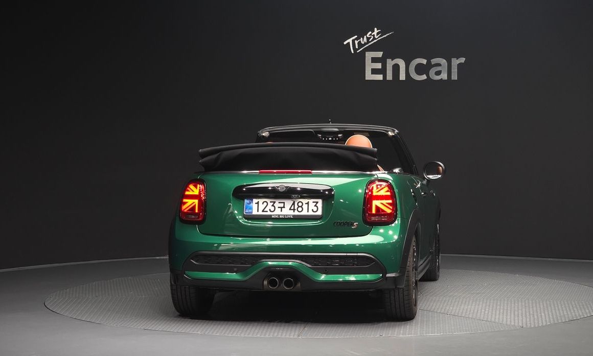 Mini Cooper Convertible 2022