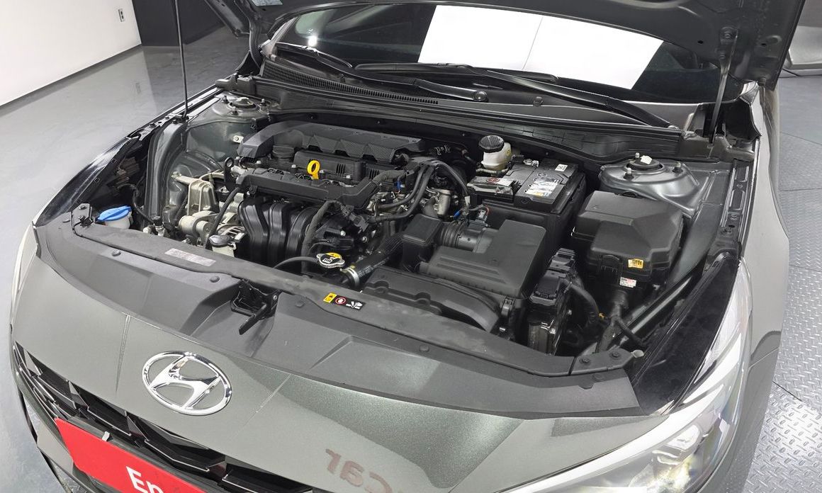 Hyundai AVANTE 2023