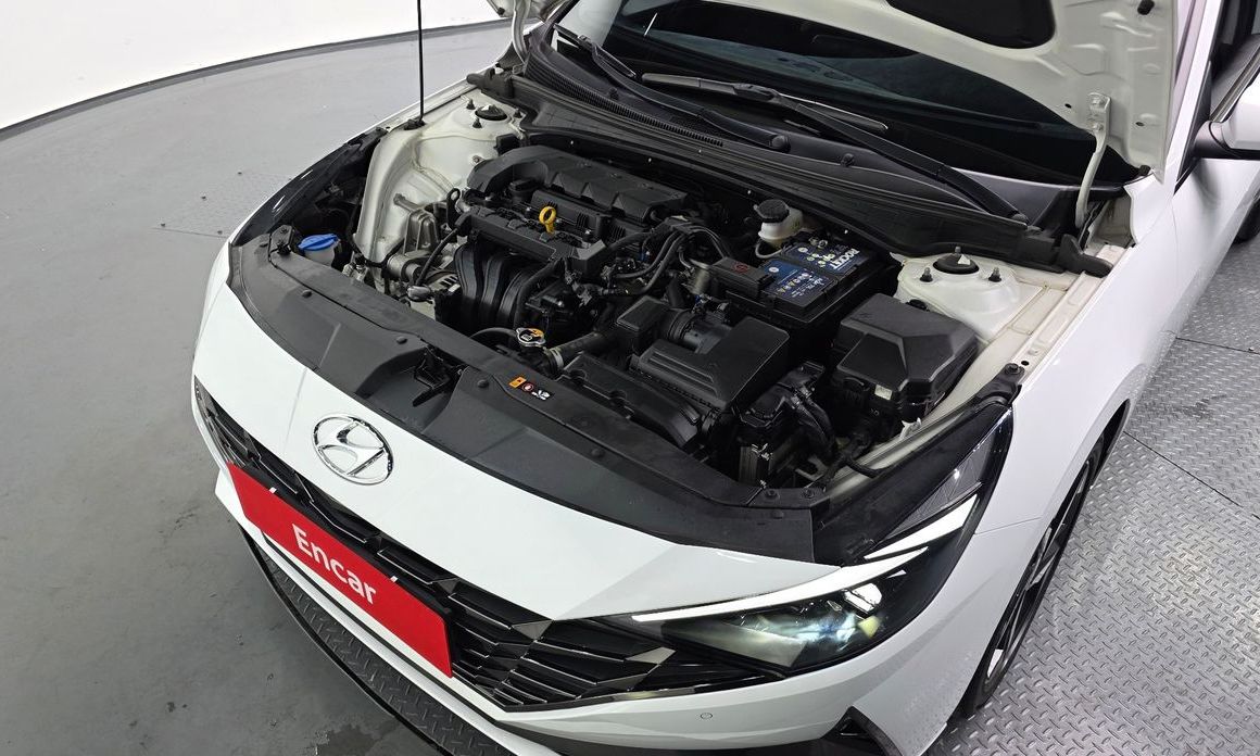 Hyundai AVANTE 2022