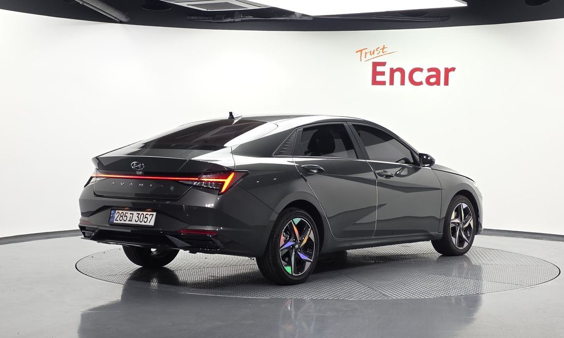 Hyundai AVANTE 2023