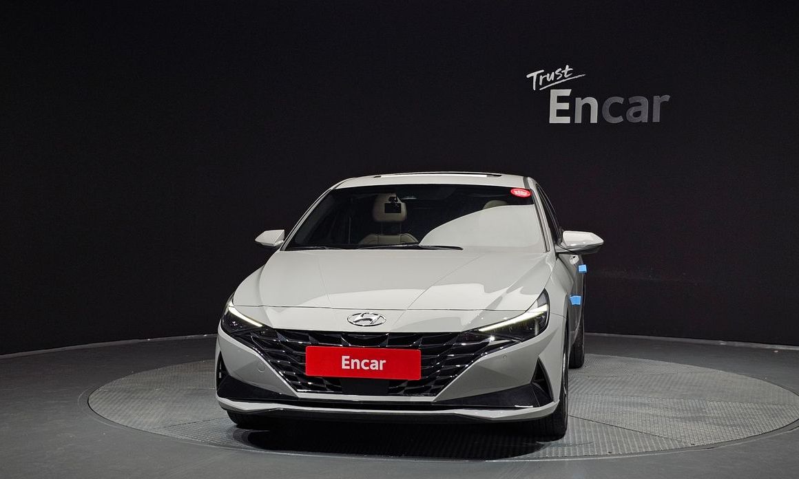 Hyundai AVANTE 2023
