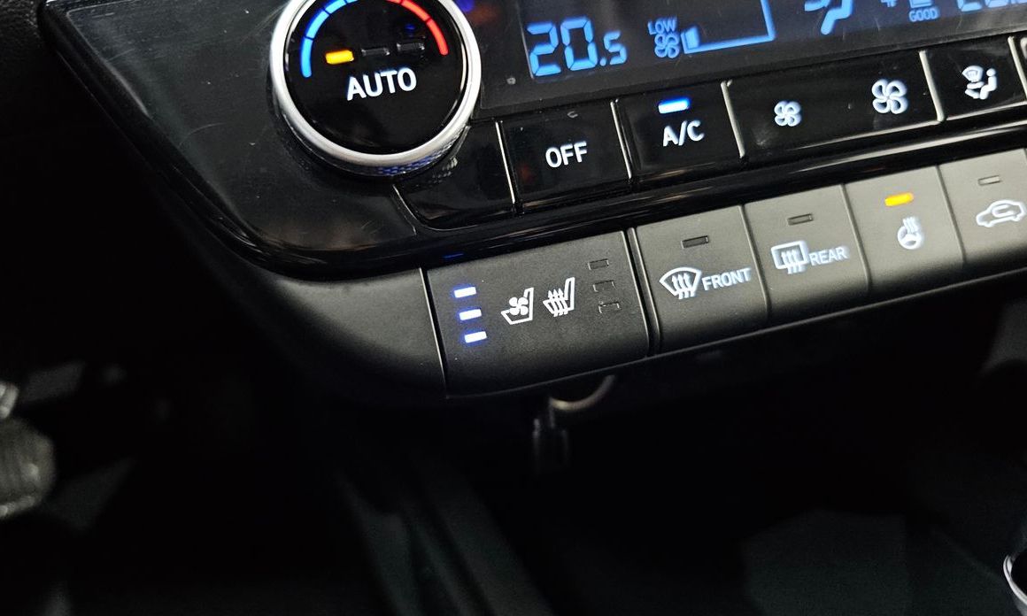 Hyundai AVANTE 2022