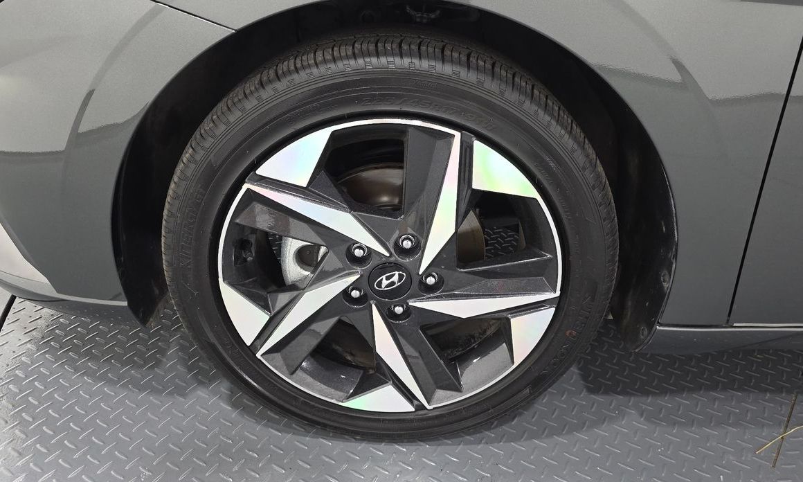 Hyundai AVANTE 2023