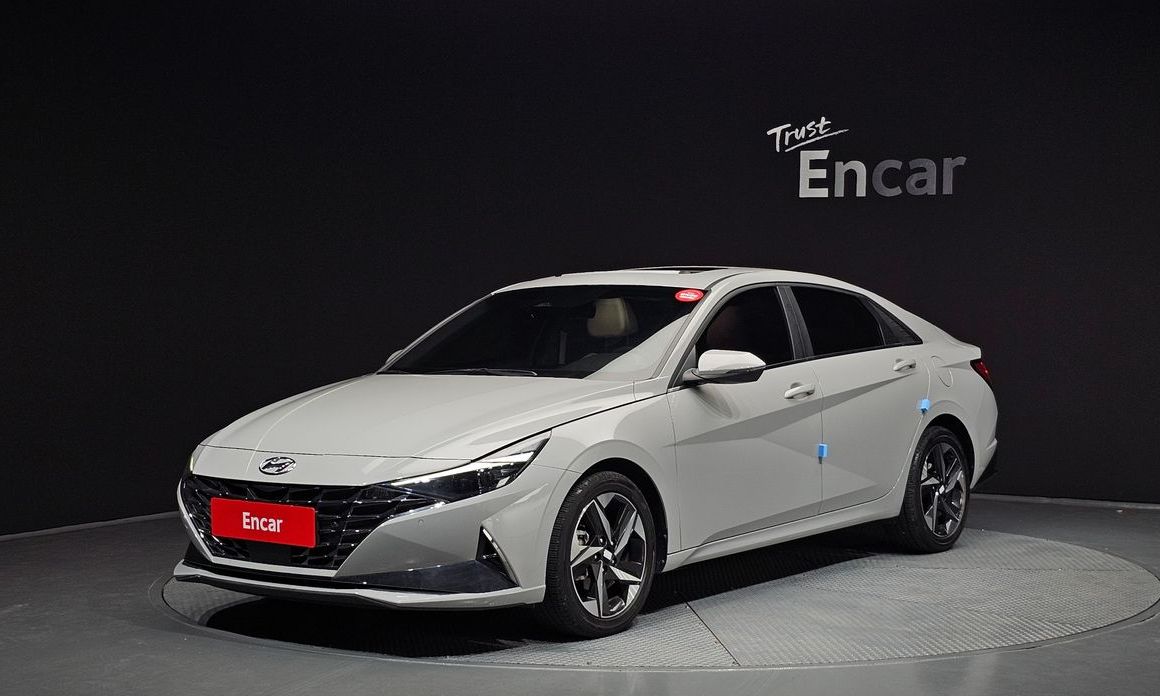 Hyundai AVANTE 2023