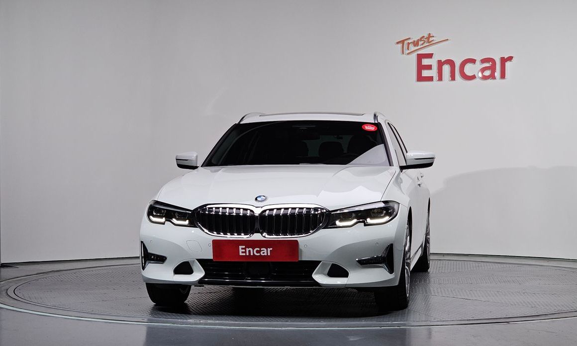 BMW 3-Series 2021