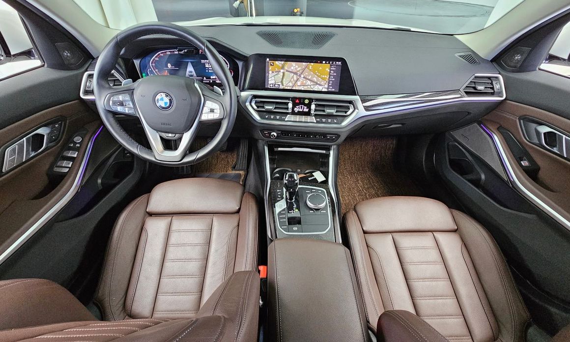 BMW 3-Series 2021