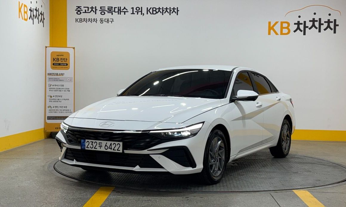 Hyundai AVANTE 2024