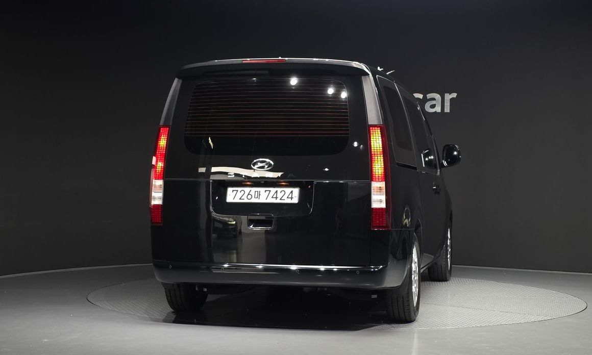 Hyundai Staria 2022