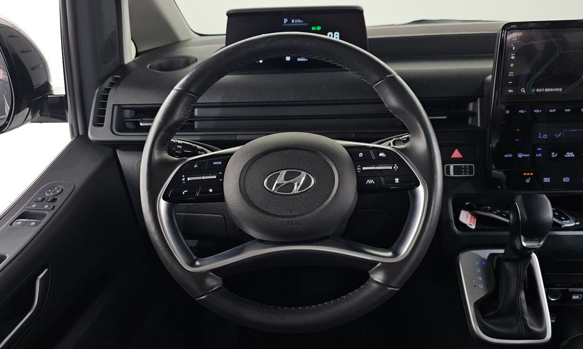 Hyundai Staria 2022