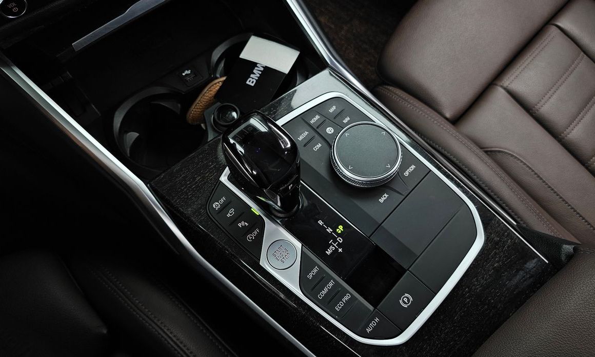 BMW 3-Series 2021