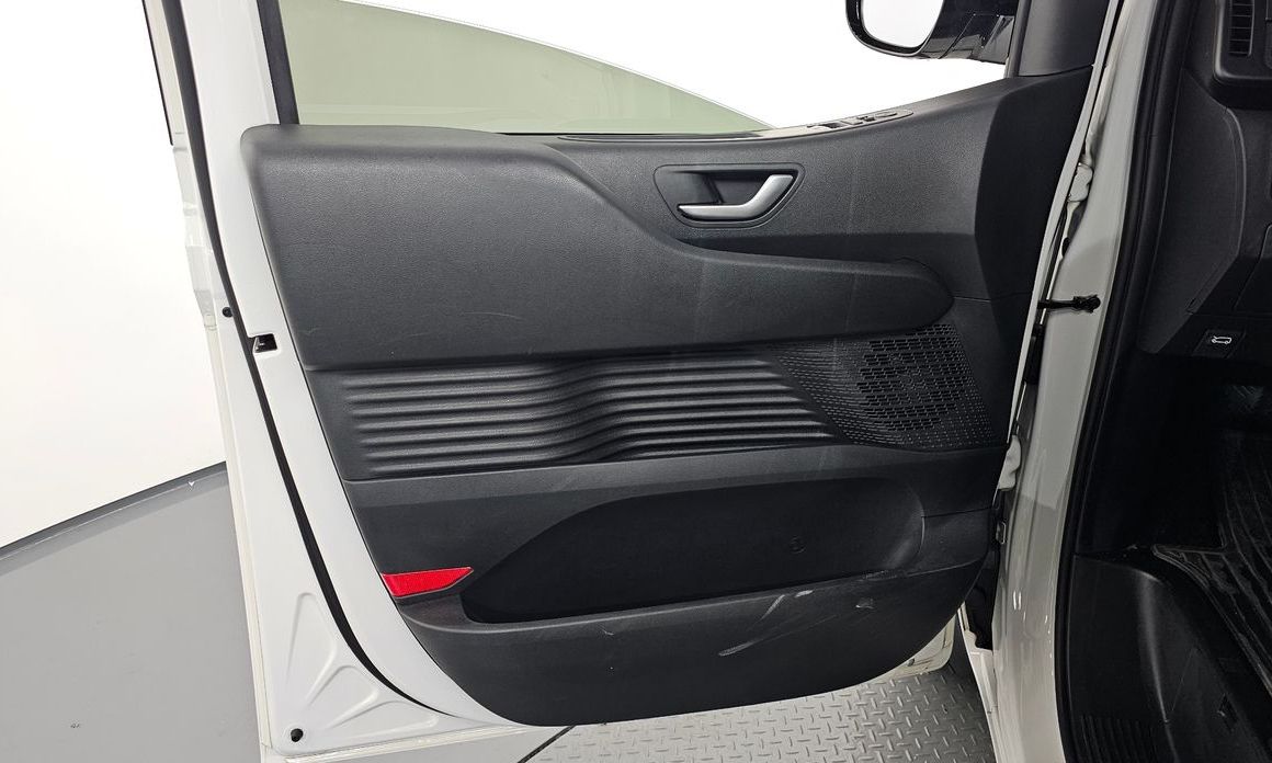 Hyundai Staria 2022