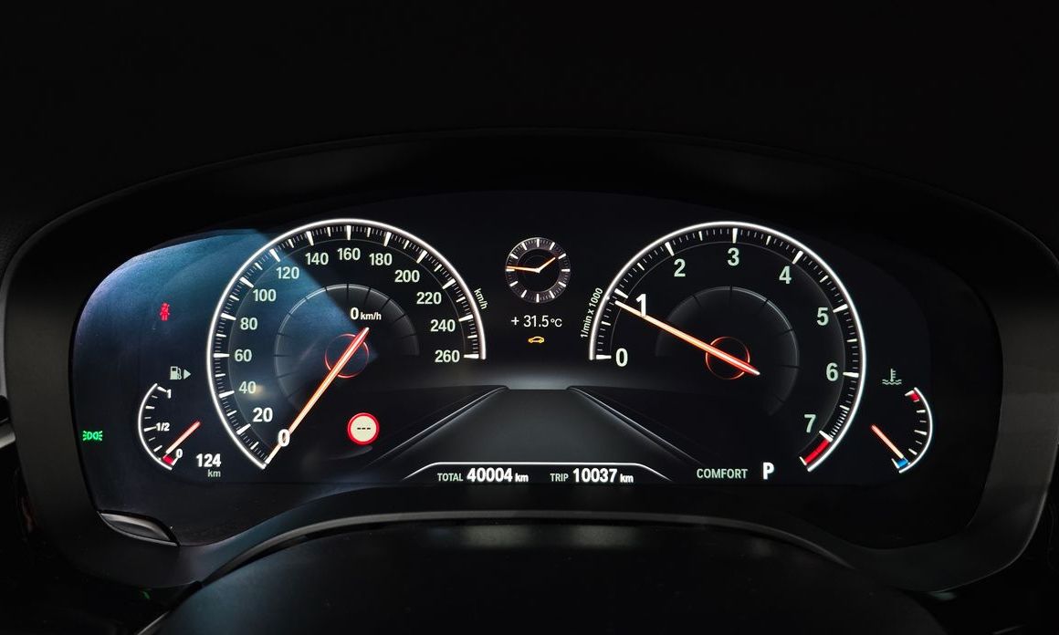 BMW 5-Series 2019