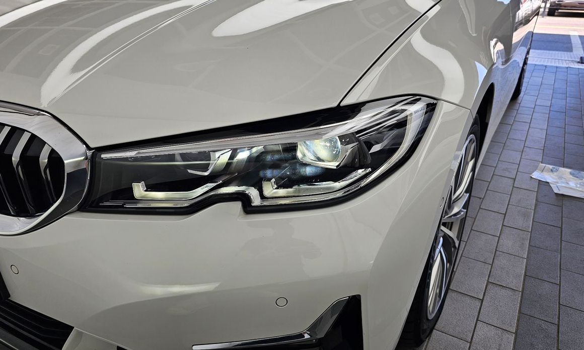 BMW 3-Series 2021