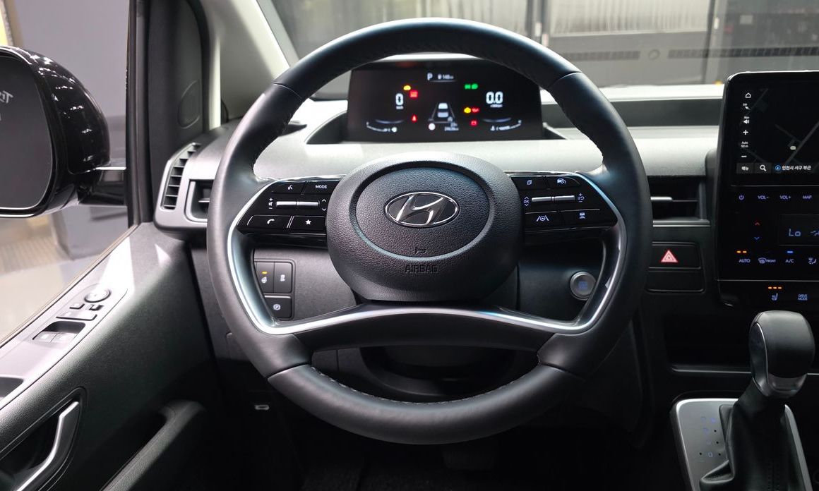 Hyundai Staria 2022