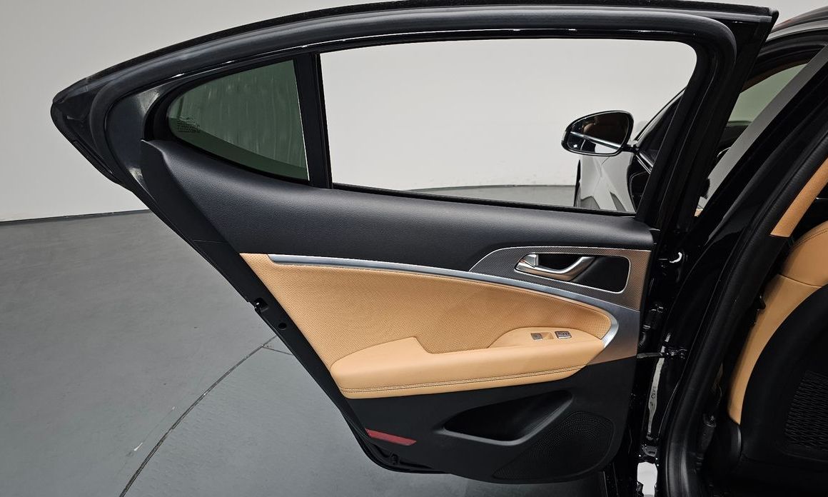 Genesis G70 2021