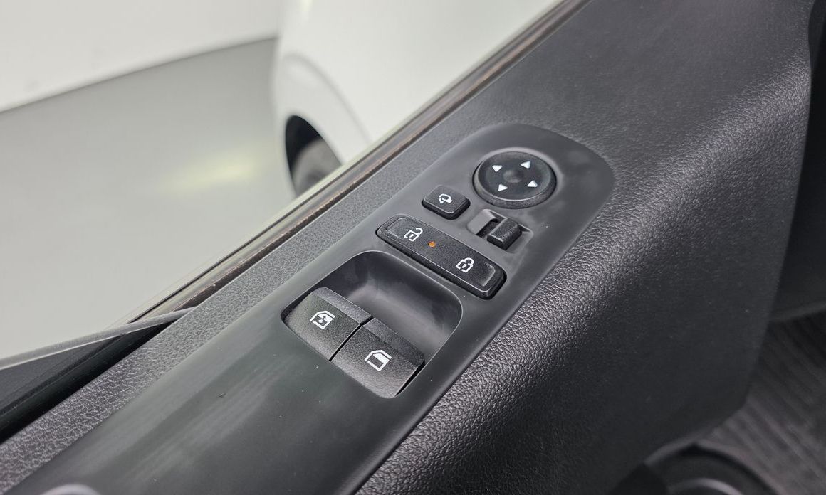 Hyundai Staria 2025