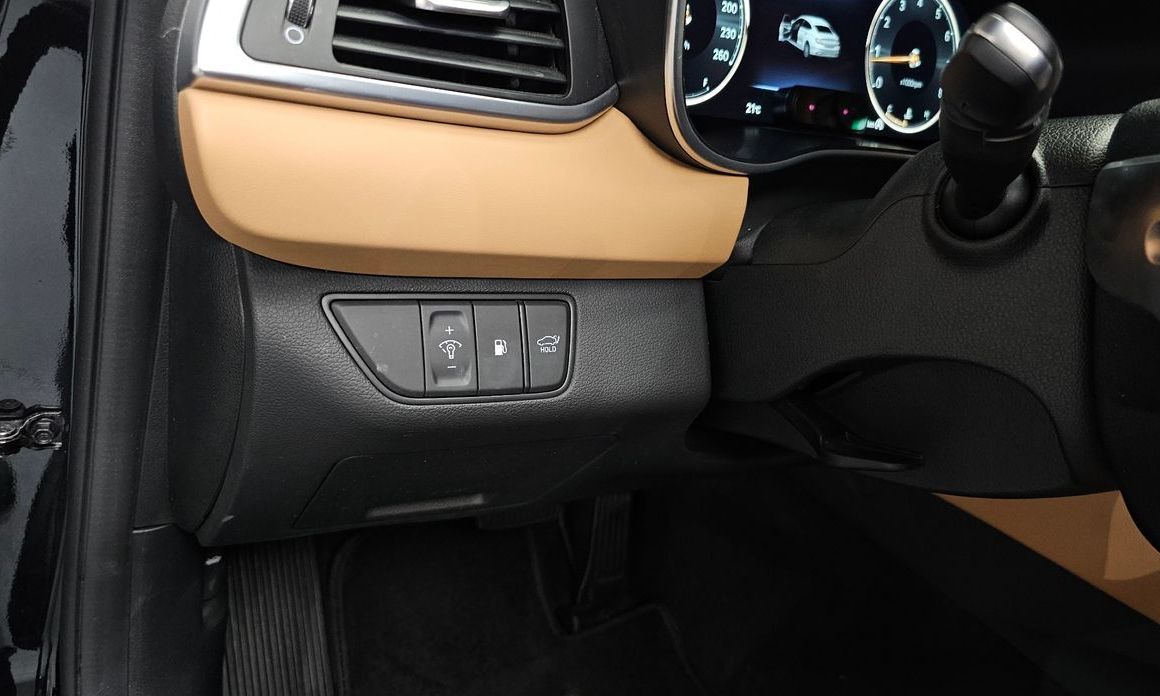 Genesis G70 2021
