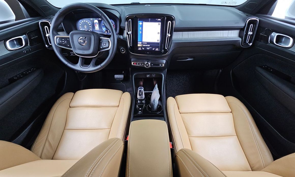 Volvo XC40 2021