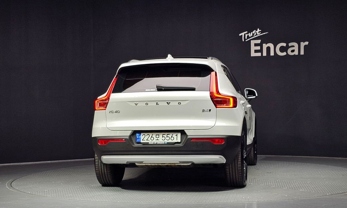 Volvo XC40 2021