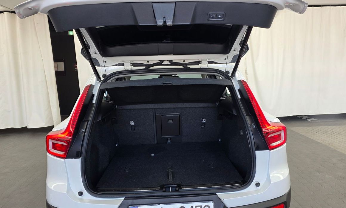 Volvo XC40 2023
