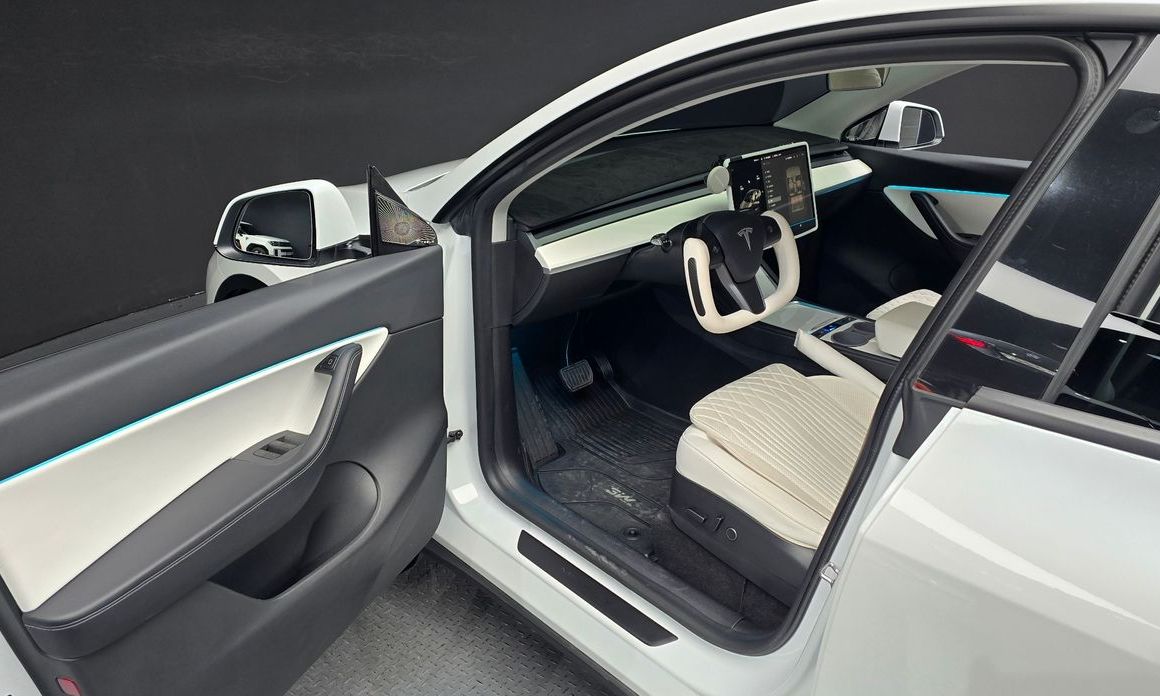 Tesla Model Y 2021