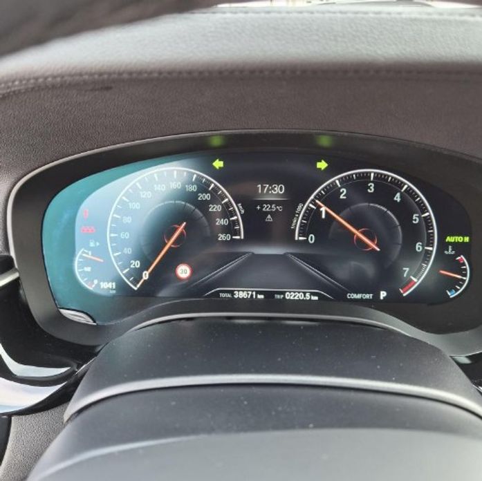 BMW 5-Series 2019