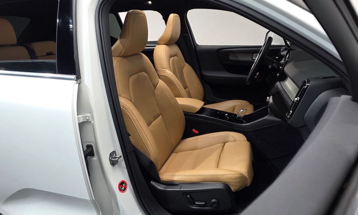 Volvo XC40 2021