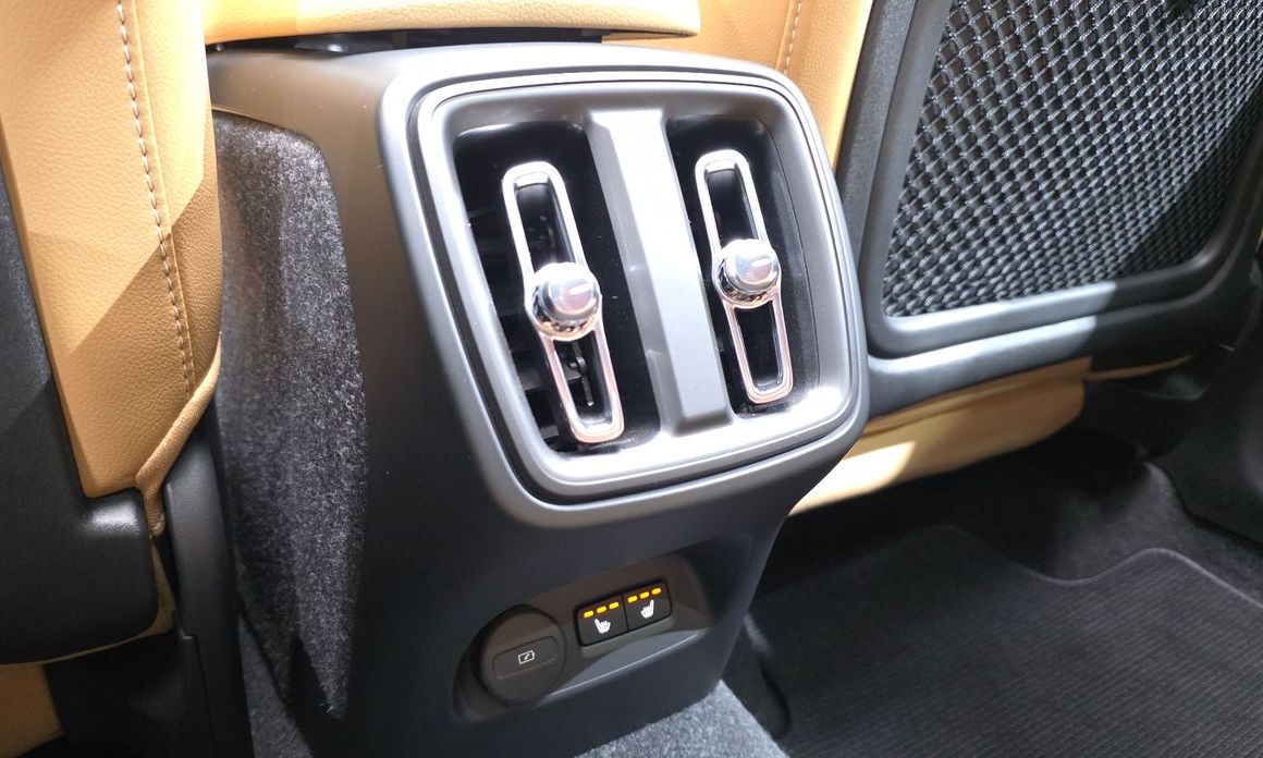 Volvo XC40 2021