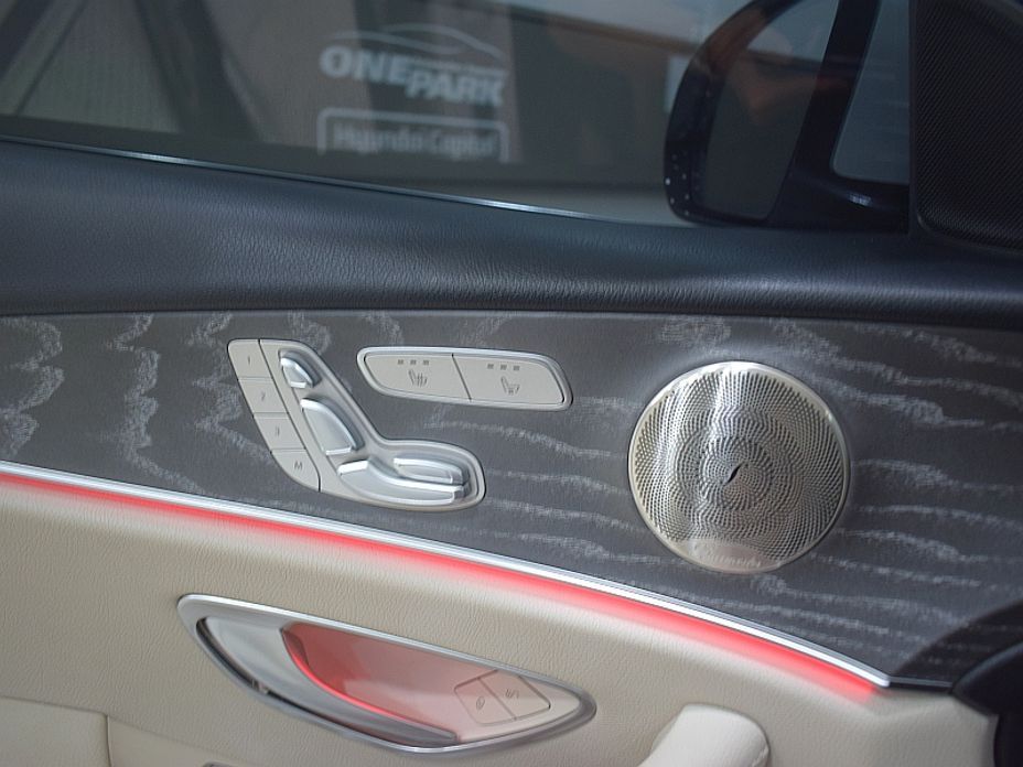 Mercedes-Benz E-Class 2022