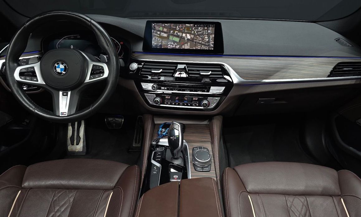 BMW 5-Series 2020