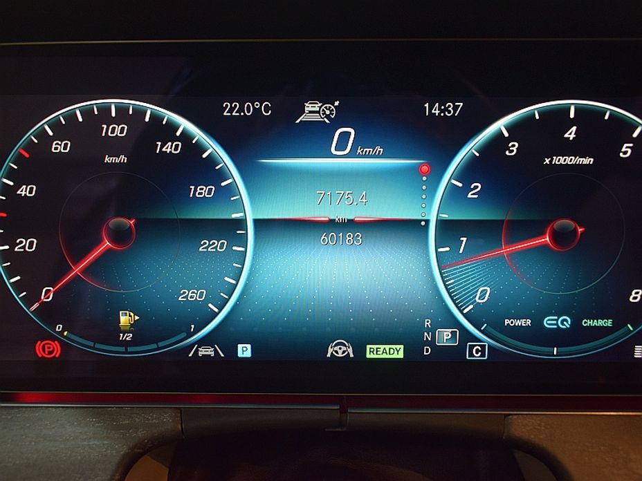 Mercedes-Benz E-Class 2022