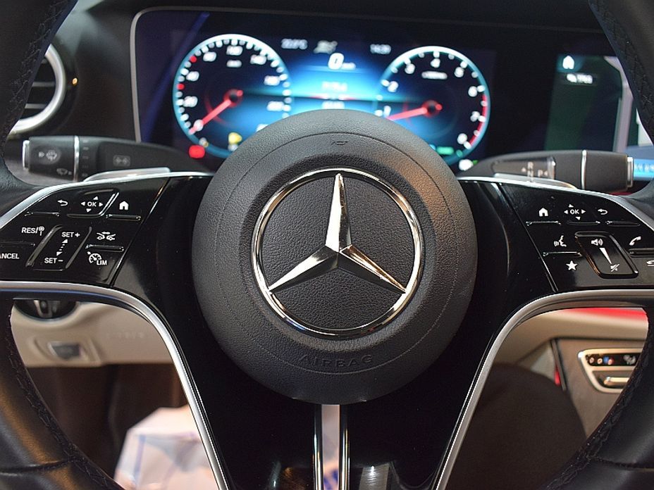 Mercedes-Benz E-Class 2022
