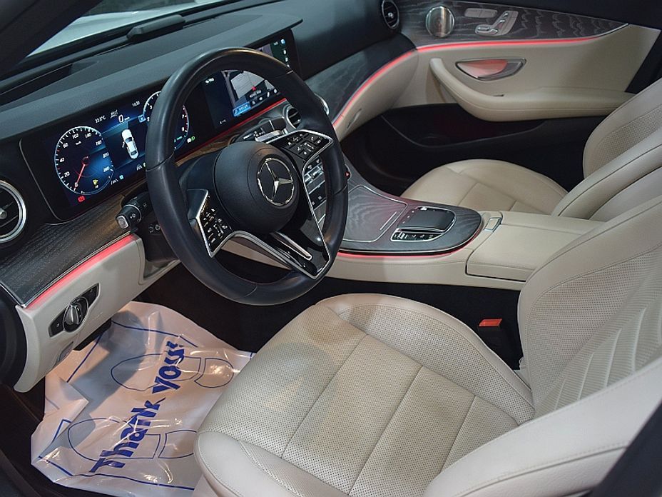 Mercedes-Benz E-Class 2022
