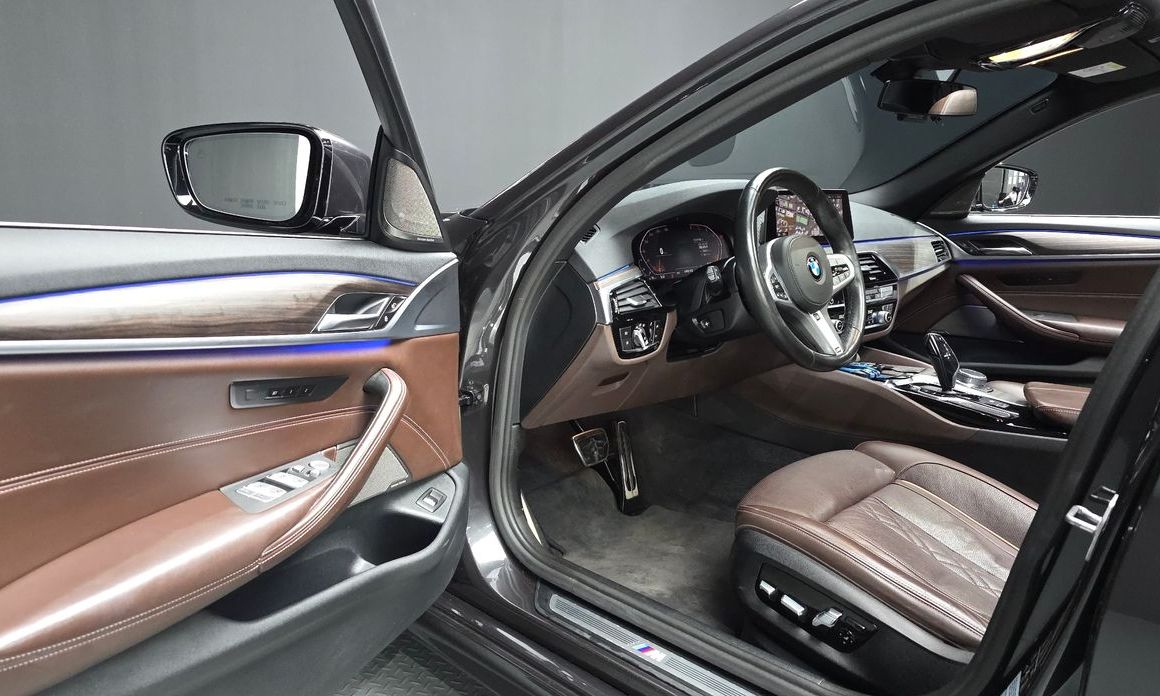 BMW 5-Series 2020
