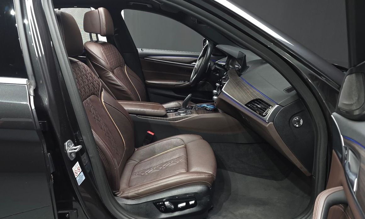 BMW 5-Series 2020